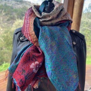 chale kantha turquoise et beige rouge 6